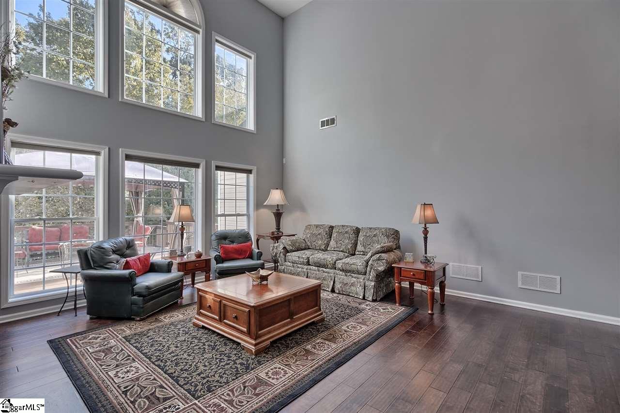 24 Springleaf Court Simpsonville, SC 29681 - Photo 6 of 35 Gallery Image 6