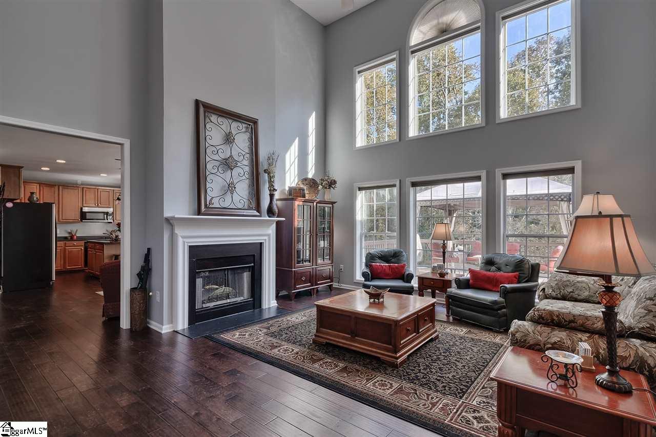 24 Springleaf Court Simpsonville, SC 29681 - Photo 7 of 35 Gallery Image 7