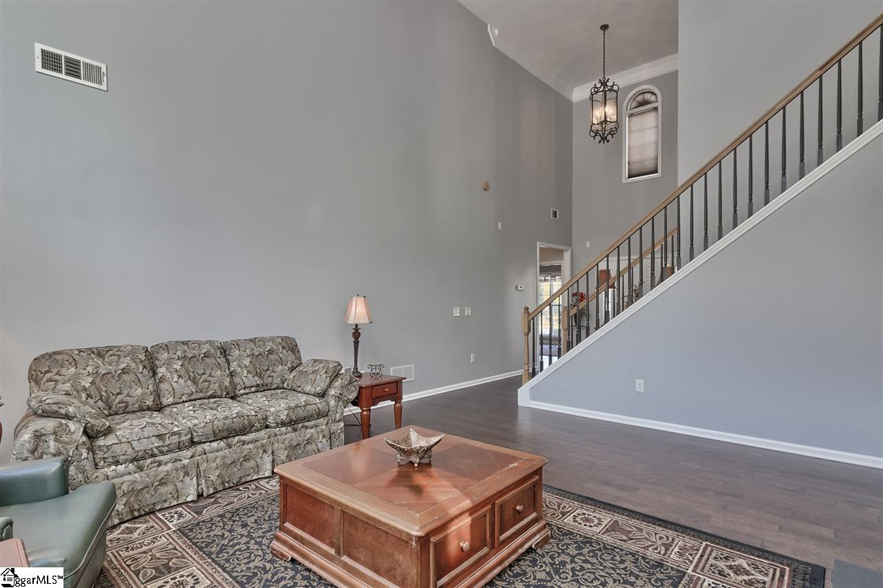 24 Springleaf Court Simpsonville, SC 29681 - Photo 8 of 35 Gallery Image 8