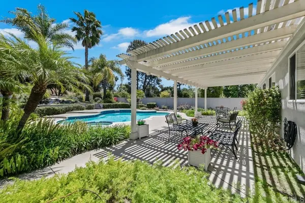 $1,349,000 | 1502 Glasgow Lane, Escondido, CA 92027