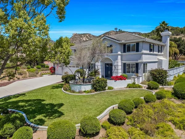 $1,349,000 | 1502 Glasgow Lane, Escondido, CA 92027