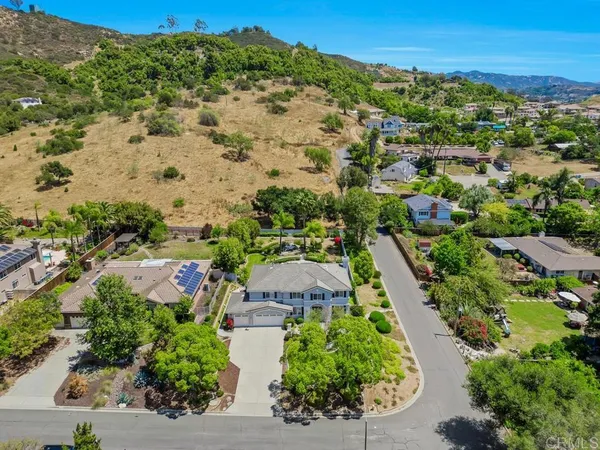 $1,349,000 | 1502 Glasgow Lane, Escondido, CA 92027