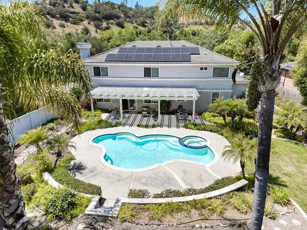 $1,349,000 | 1502 Glasgow Lane, Escondido, CA 92027