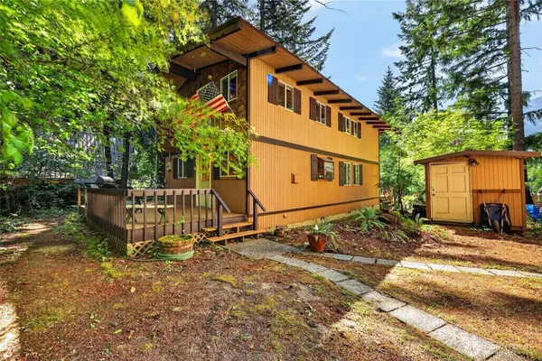 $659,000 | 101 Cascade Drive, Packwood, WA 98361