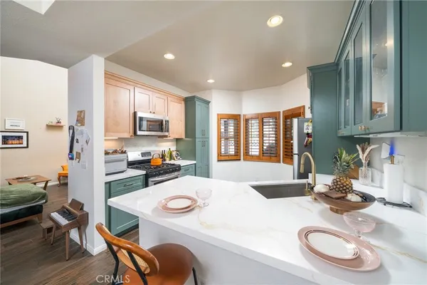 $489,990 | 3707 Calle Curacso, Riverside, CA 92503