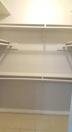 $1,400 | 9809 Richmond Avenue, Unit G12, Houston, TX 77063