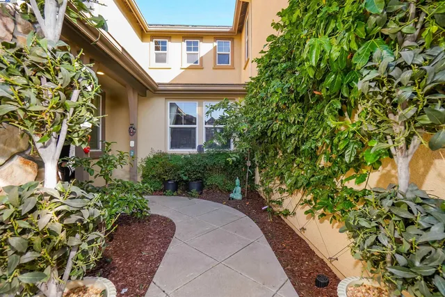 $2,749,000 | 826 Thayer Court, San Ramon, CA 94582