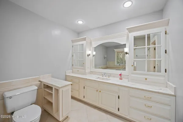 $838,750 | 2875 Drake Mallard Drive, Grimesland, NC 27837