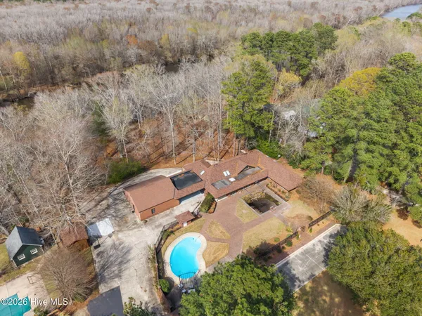 $838,750 | 2875 Drake Mallard Drive, Grimesland, NC 27837