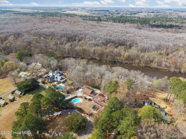 $838,750 | 2875 Drake Mallard Drive, Grimesland, NC 27837