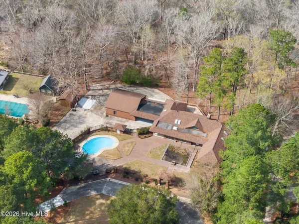 $838,750 | 2875 Drake Mallard Drive, Grimesland, NC 27837