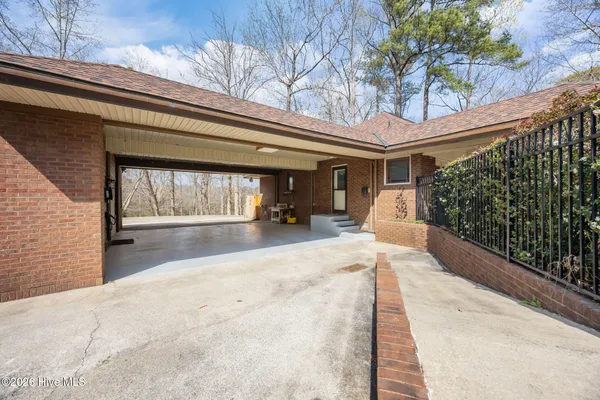 $838,750 | 2875 Drake Mallard Drive, Grimesland, NC 27837