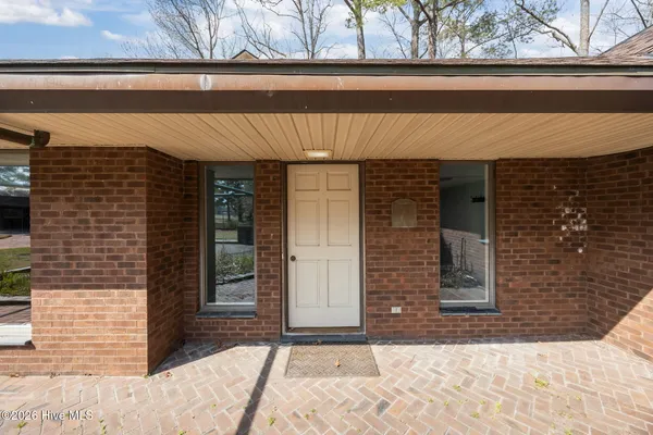 $838,750 | 2875 Drake Mallard Drive, Grimesland, NC 27837