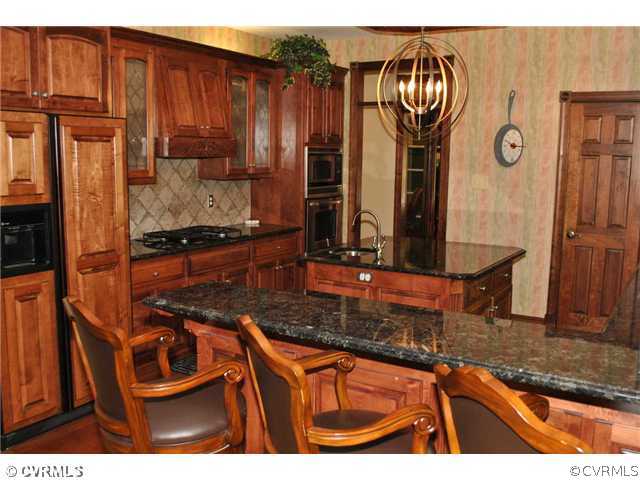 14511 West Salisbury Road Midlothian, VA 23113 - Photo 3 of 12 Kitchen