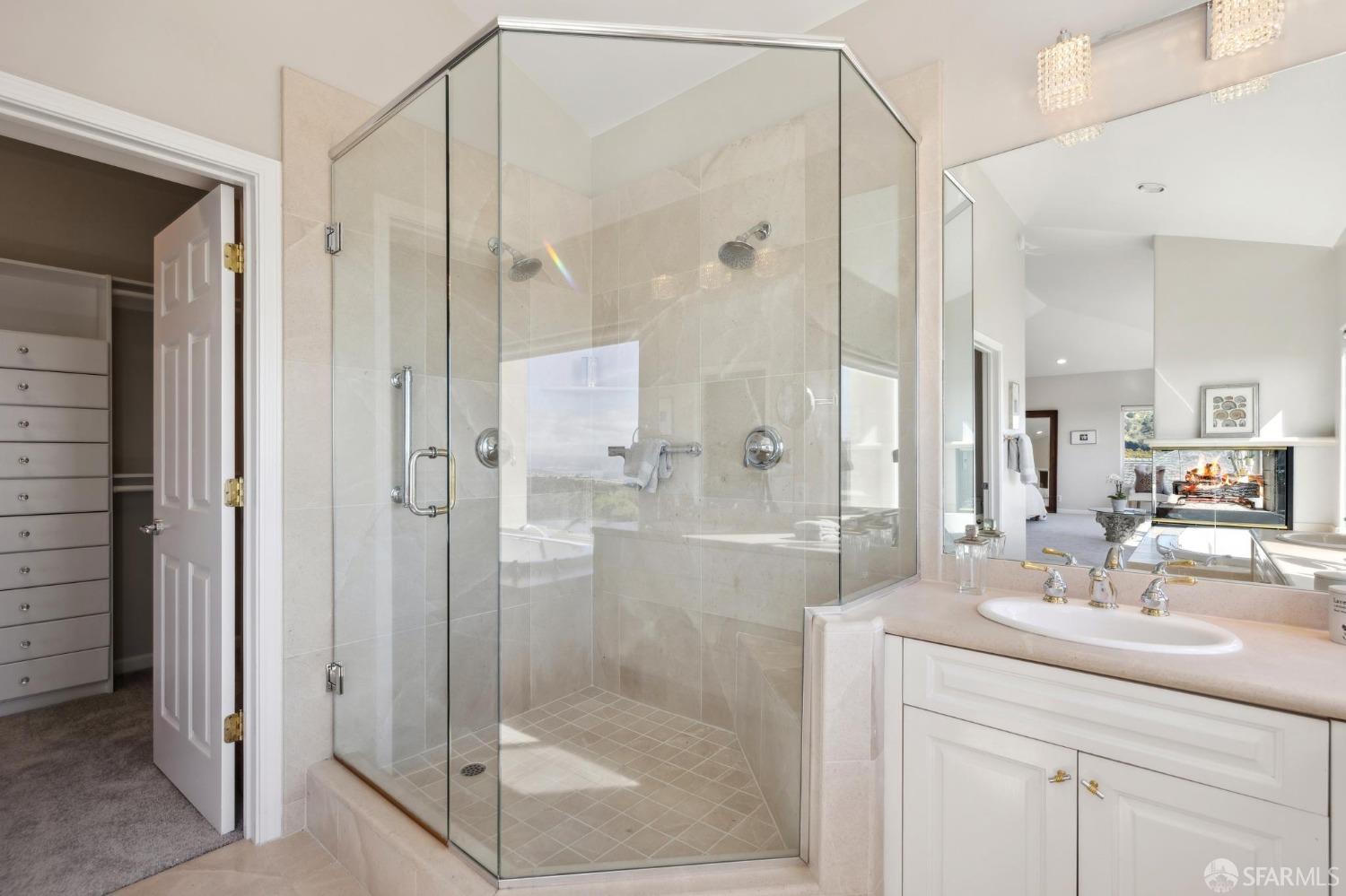 6431 Gwin Road Oakland, CA 94611 - Photo 53 of 90 Gallery Image 53