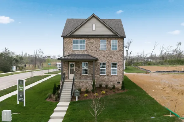 $464,900 | 1805 Flatwaters Street, Spring Hill, TN 37174