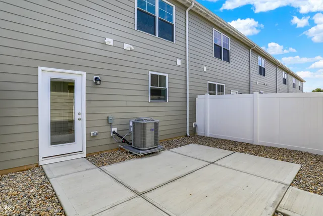 $299,400 | 2643 Marjorie Lane, Plainfield, IN 46168