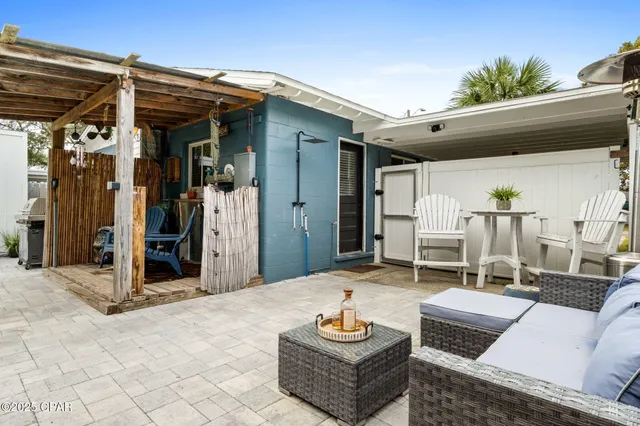 $367,000 | 605 Wisteria Street, Panama City Beach, FL 32407