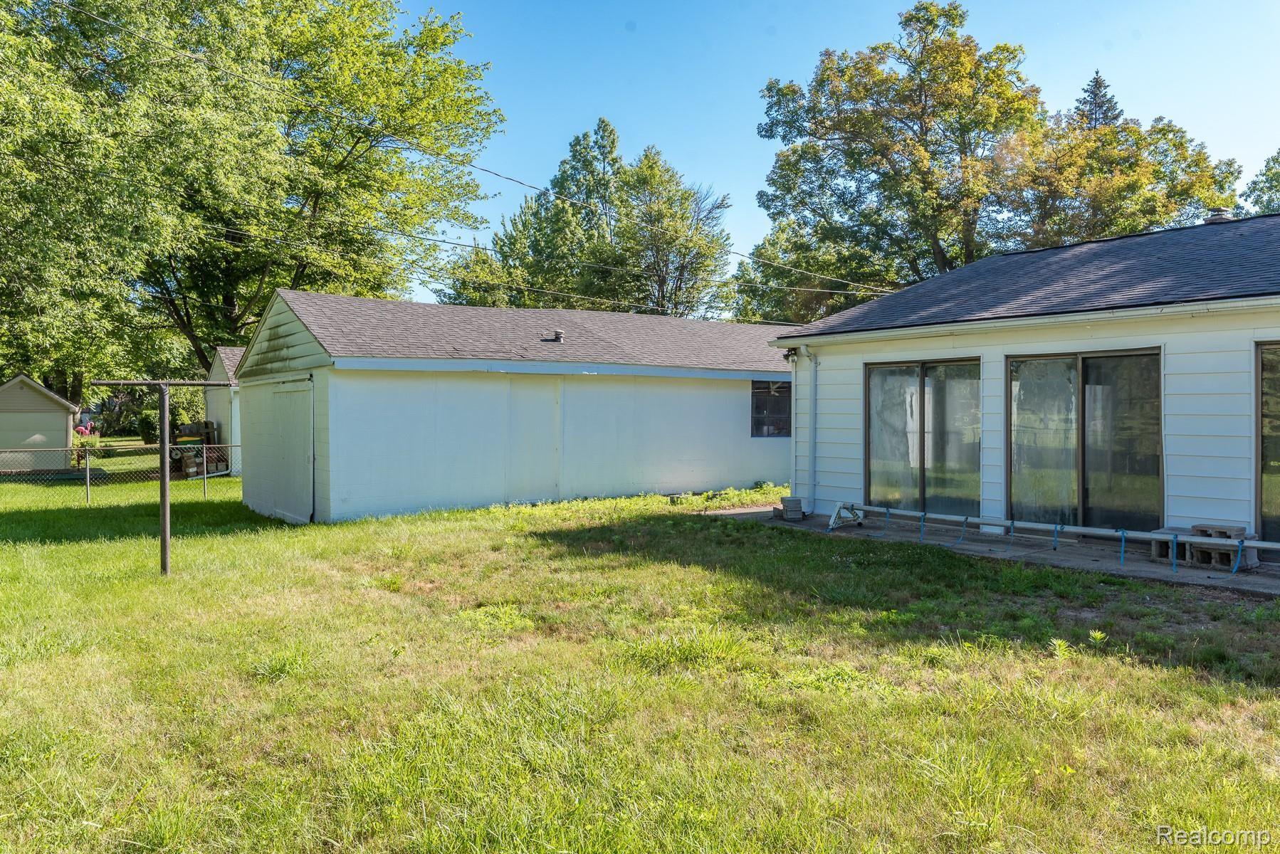 15360 Inkster Road Romulus, MI 48174 - Photo 7 of 27 DSC_7081.jpg