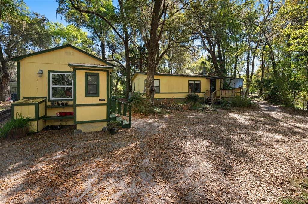 15311 Southwest 107th Street Archer, FL 32618 - Photo 1 of 58