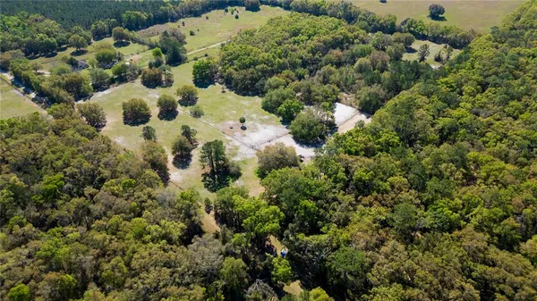 $600,000 | 15311 Southwest 107th Street, Archer, FL 32618