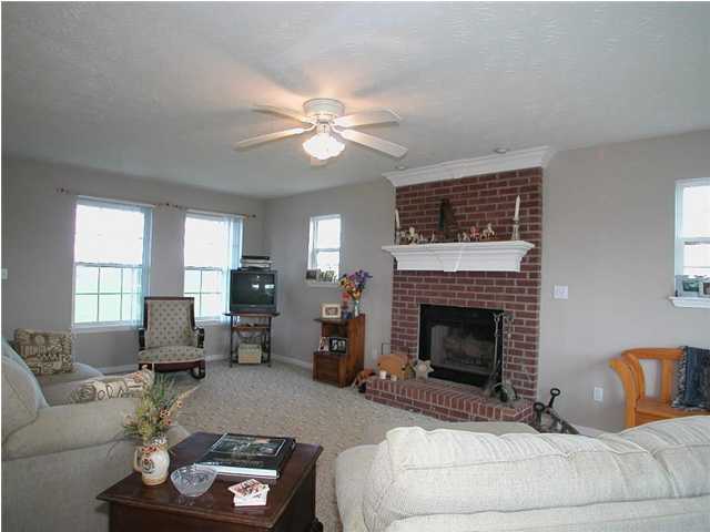 868 Travis Road Taylorsville, KY 40071 - Photo 2 of 19 Additional Photo