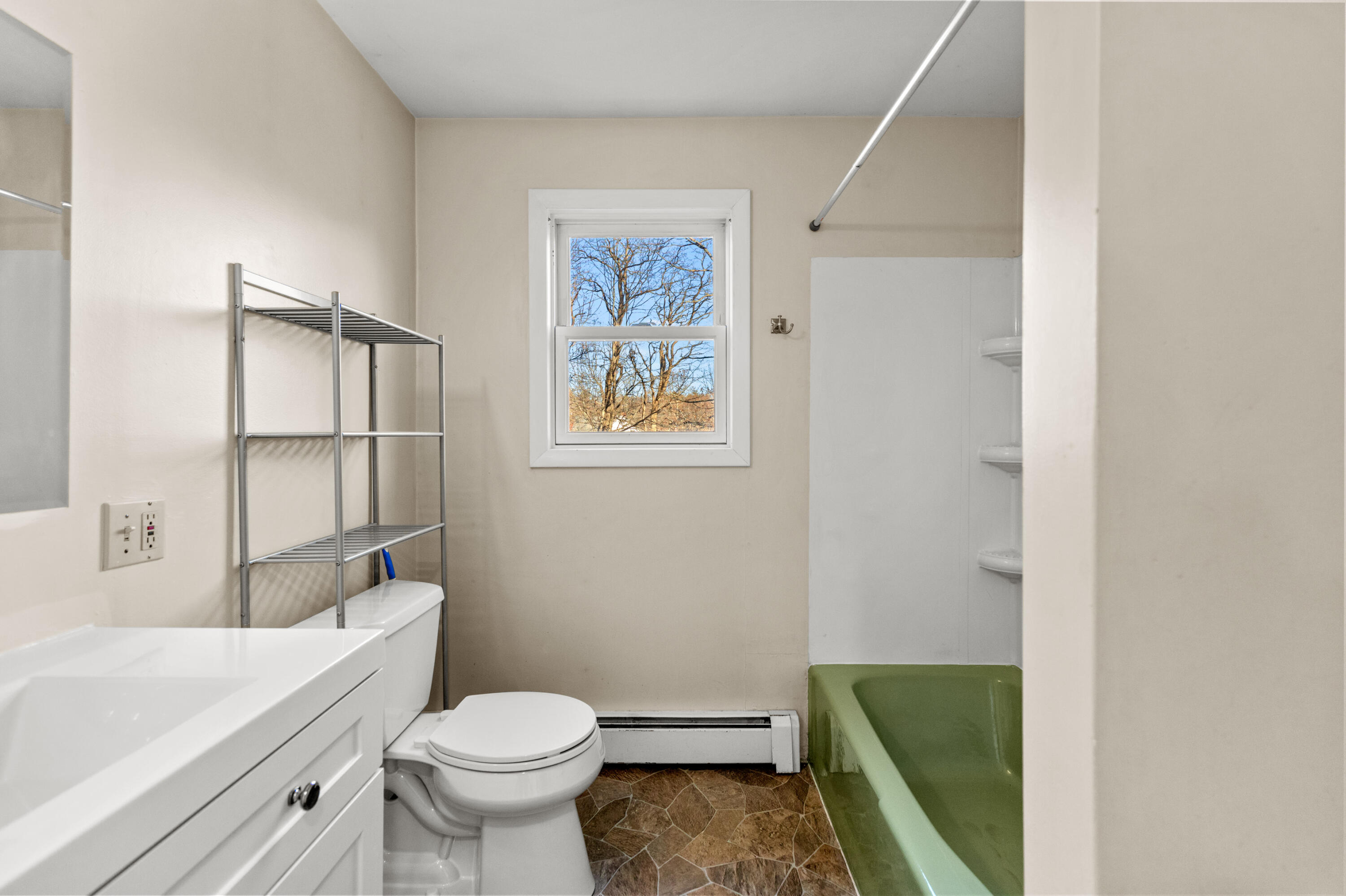 13 Middle Road Falmouth, ME 04105 - Photo 11 of 44 Bathroom