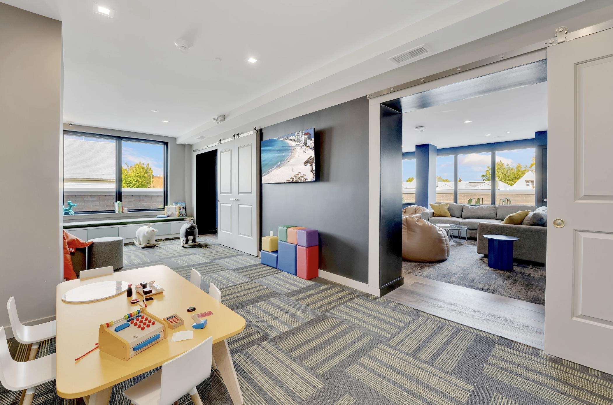 957 Broadway, Unit 904 Bayonne, NJ 07002 - Photo 20 of 38