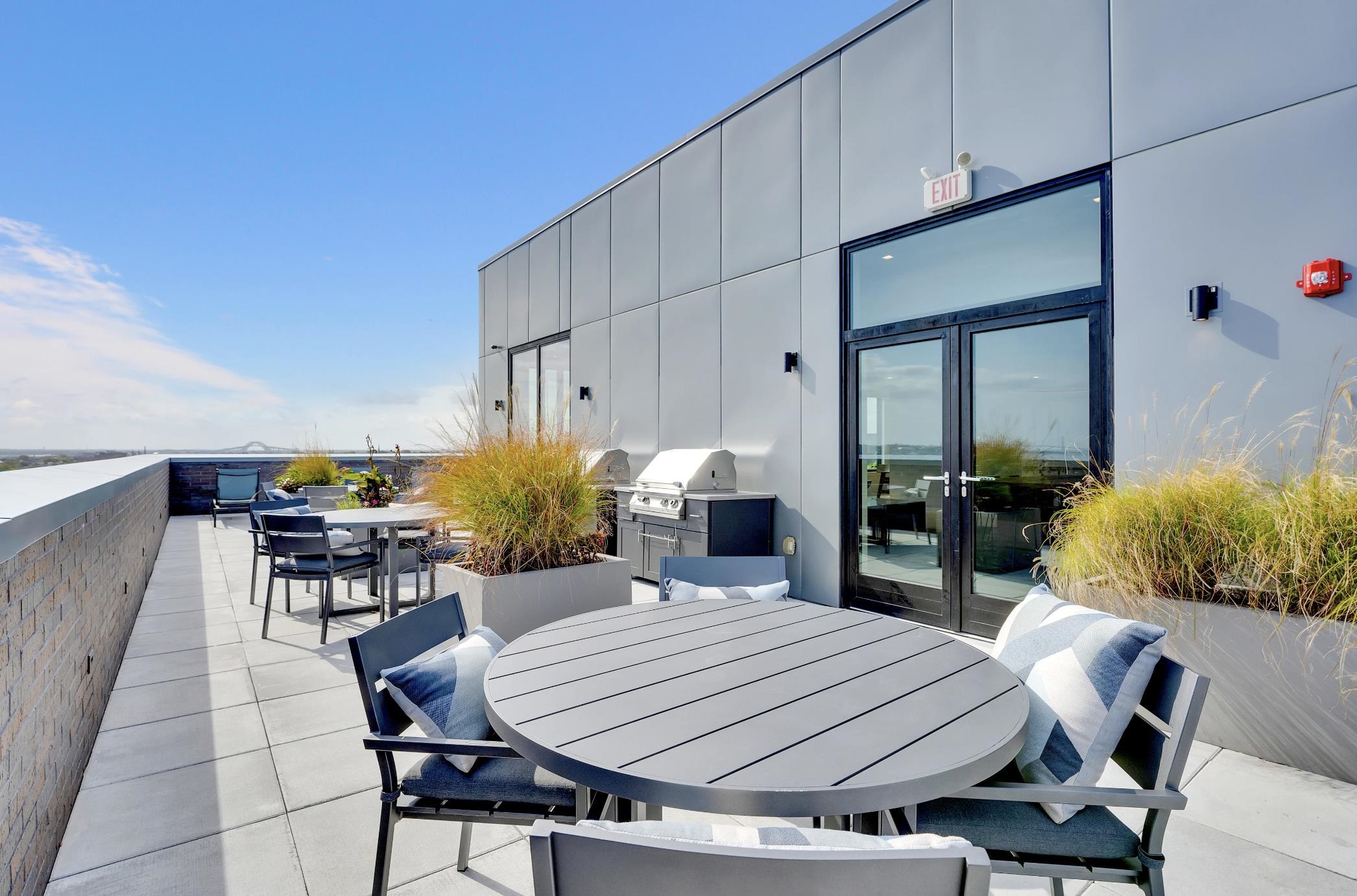 957 Broadway, Unit 904 Bayonne, NJ 07002 - Photo 30 of 38