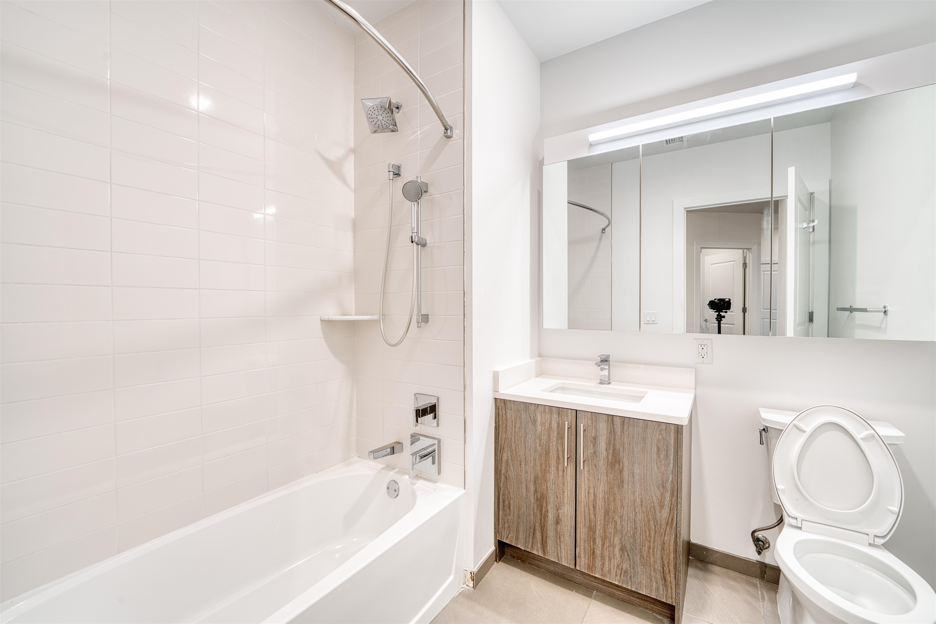 957 Broadway, Unit 904 Bayonne, NJ 07002 - Photo 10 of 38