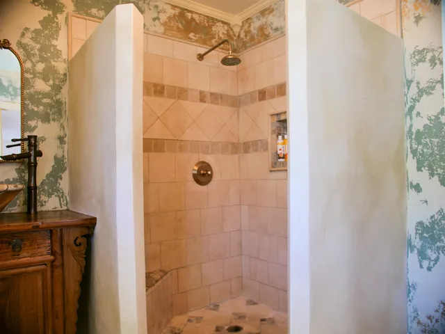 $1,100,000 | 974 Lekeona Loop, Wailuku, HI 96793