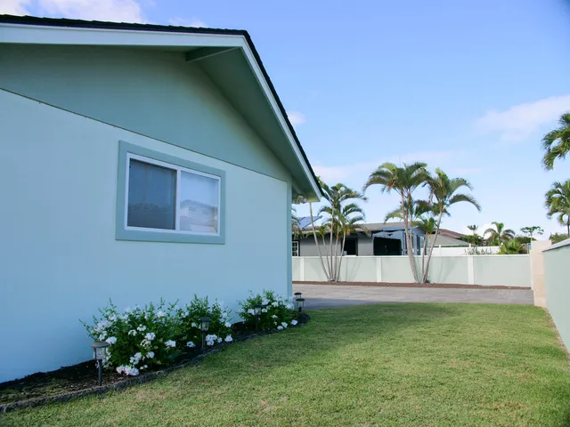 $1,100,000 | 974 Lekeona Loop, Wailuku, HI 96793