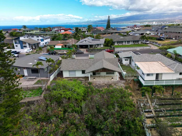 $1,100,000 | 974 Lekeona Loop, Wailuku, HI 96793