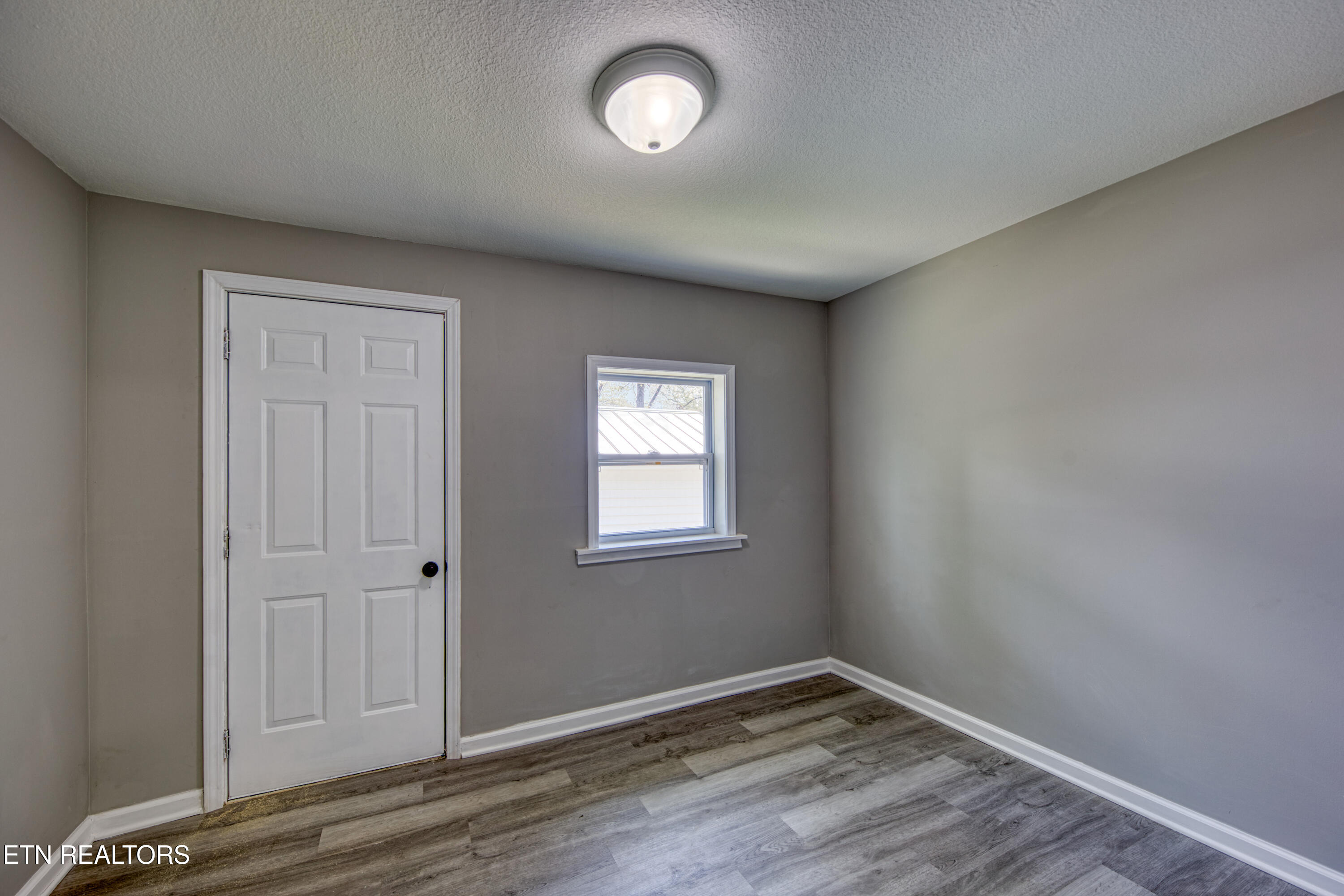 2919 Oak Grove Road Rocky Top, TN 37769 - Photo 8 of 39 2919 42