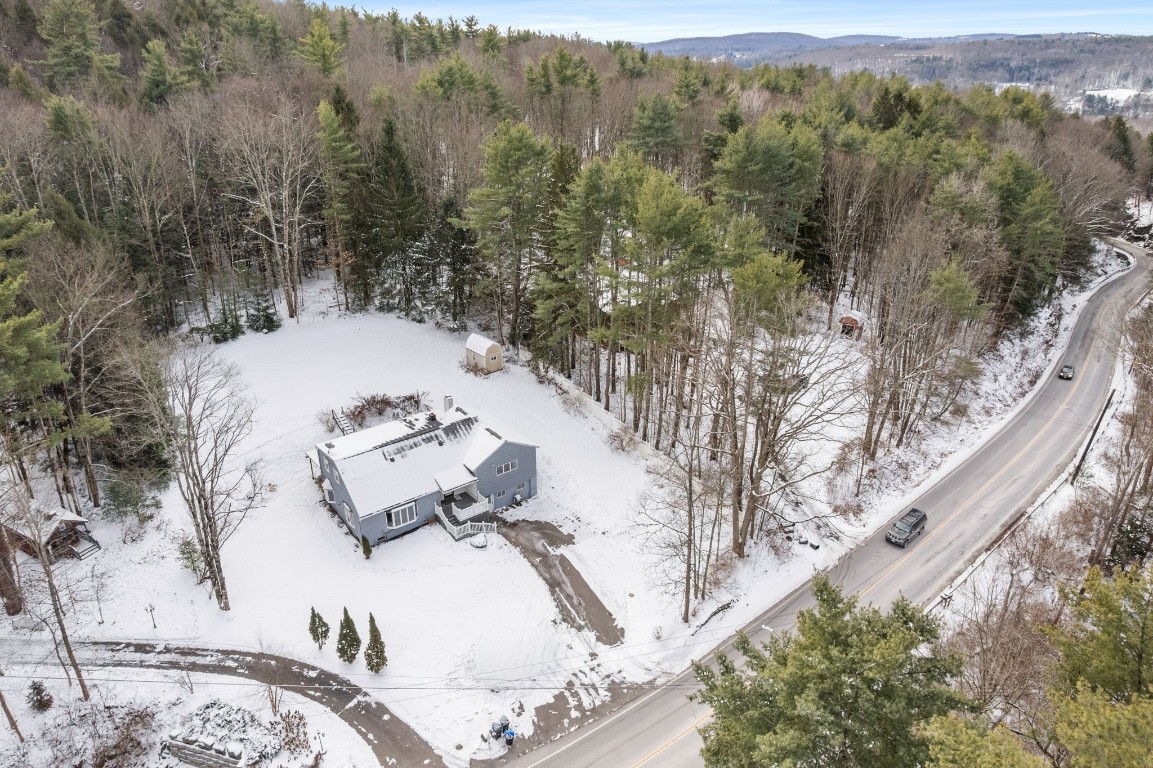 200 Twist Run Road Endicott, NY 13760 - Photo 3 of 39