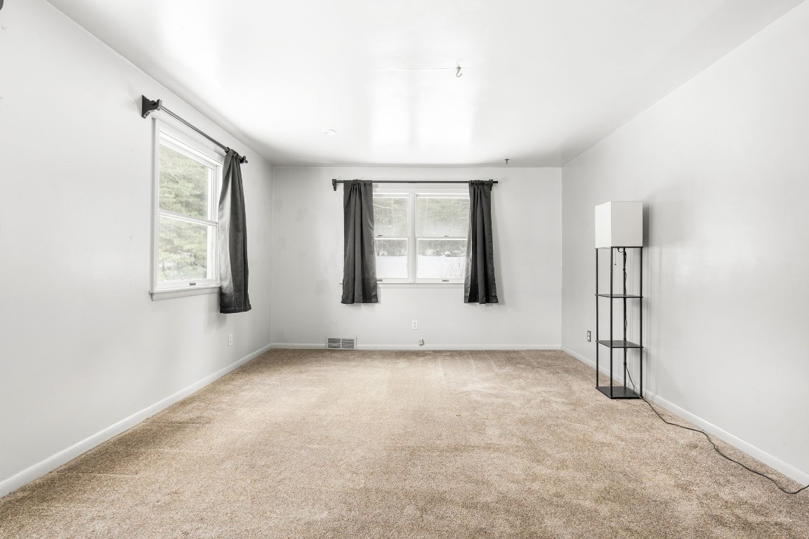 200 Twist Run Road Endicott, NY 13760 - Photo 34 of 39