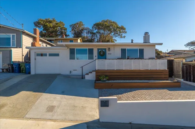 $897,500 | 1232 Vallejo Street, Seaside, CA 93955