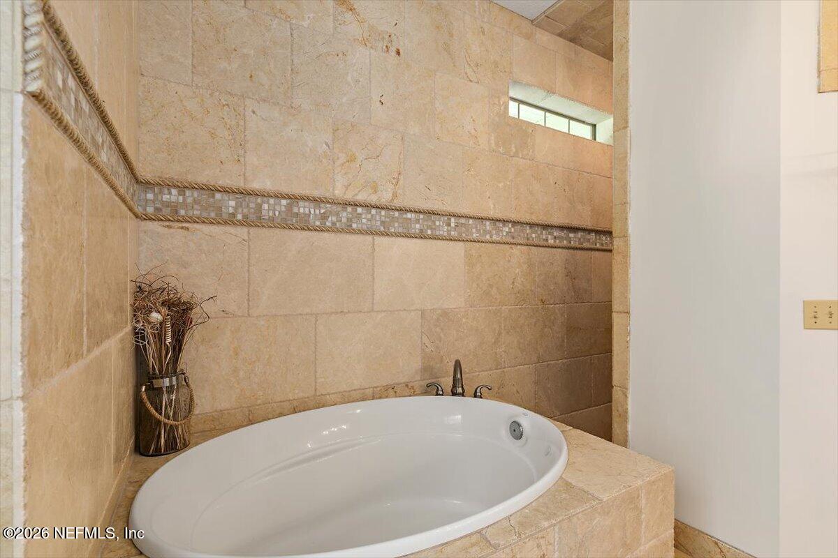 1610 Lemonwood Road Jacksonville, FL 32259 - Photo 31 of 50 25-Primary Bathroom