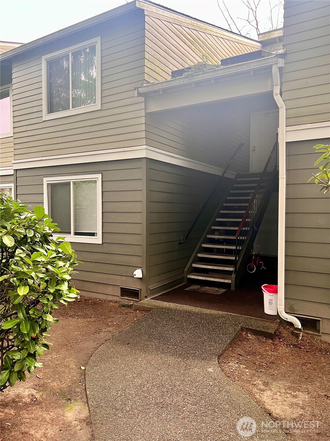 a view of a house with a garage