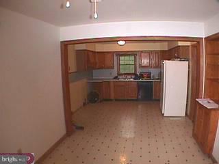 137 West Christine Road Nottingham, PA 19362 - Photo 3 of 6