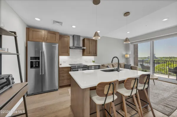 $437,500 | 10 Grace Street, Unit 504, Wilmington, NC 28401