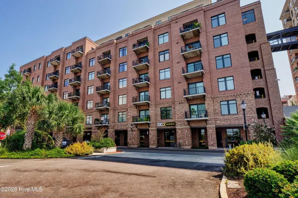 $437,500 | 10 Grace Street, Unit 504, Wilmington, NC 28401