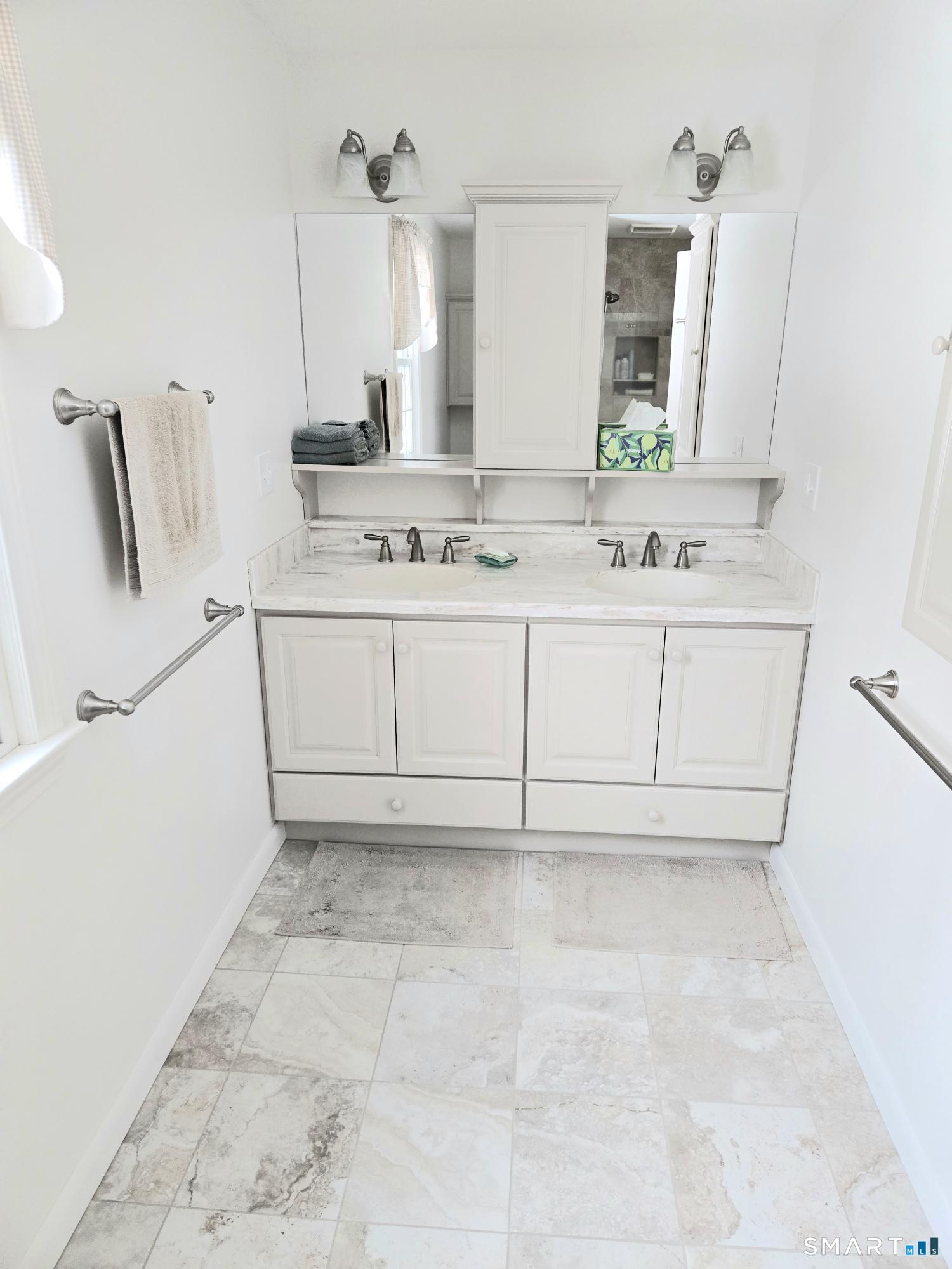 59 Dickinson Road Marlborough, CT 06447 - Photo 25 of 38 Primary Bathroom