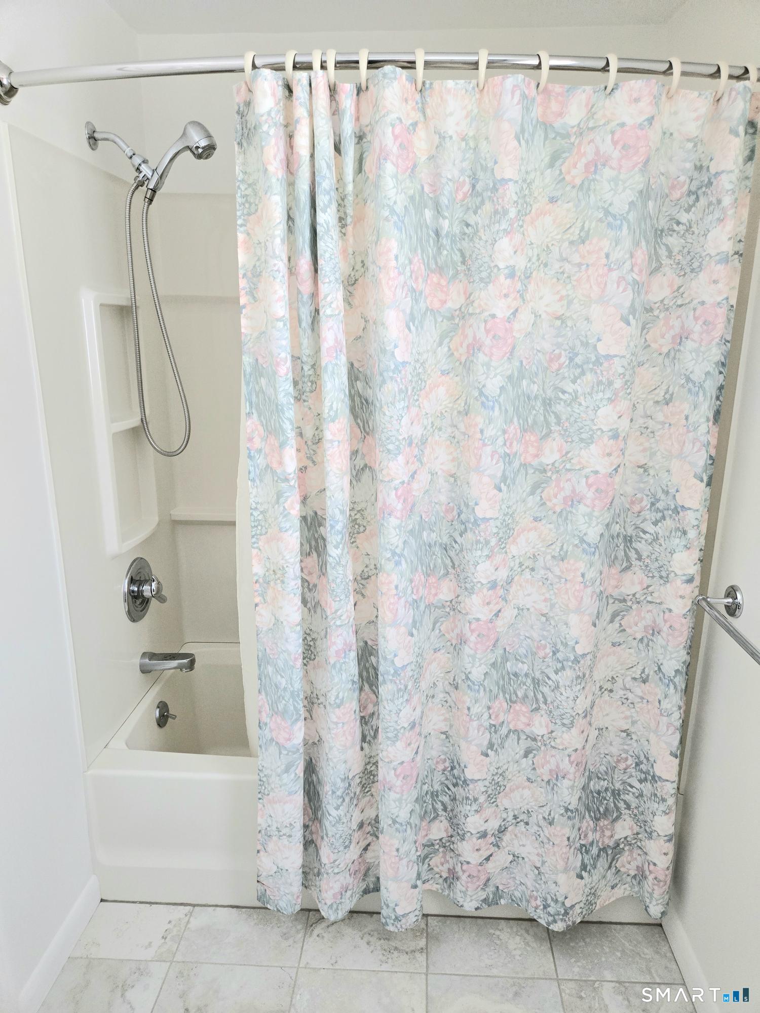 59 Dickinson Road Marlborough, CT 06447 - Photo 29 of 38 Second Floor Main Bathroom