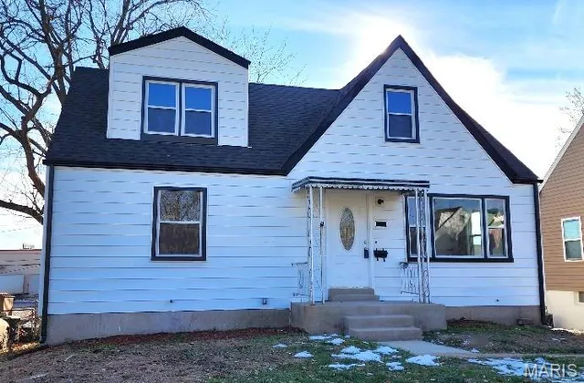 $209,900 | 9808 Zykan Drive, St. Louis, MO 63114