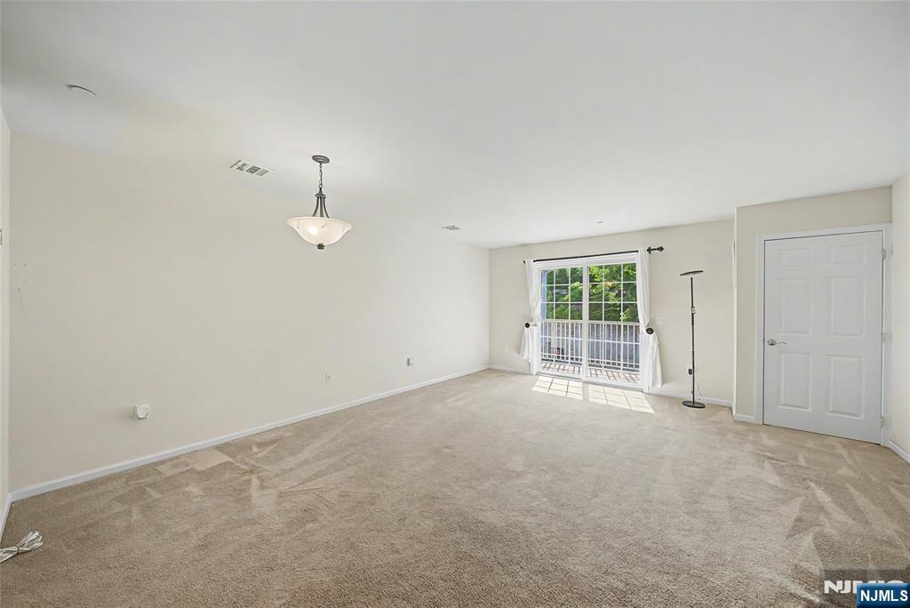 58 Kinderkamack Road, Unit 22 Emerson, NJ 07630 - Photo 2 of 24