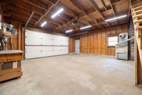 $325,000 | 1876 Lake Michigan Drive Northwest, Grand Rapids, MI 49534