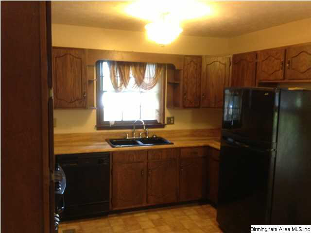 23 Timbercrest Circle Anniston, AL 36206 - Photo 8 of 22