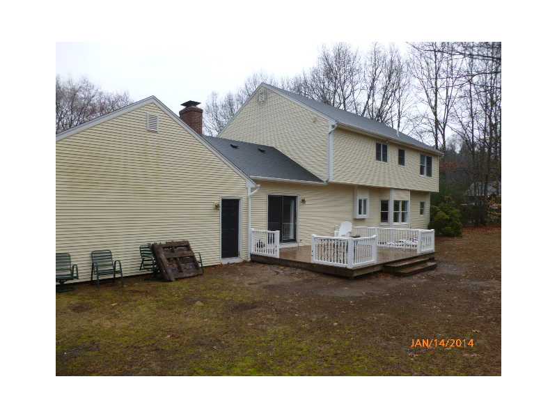 780 Laten Knight Road Cranston, RI 02921 - Photo 2 of 24 Exterior Back.