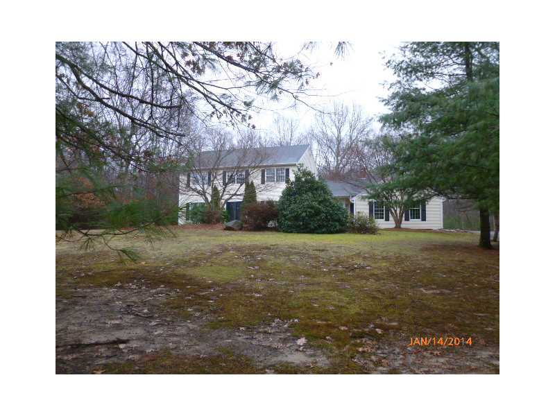 780 Laten Knight Road Cranston, RI 02921 - Photo 24 of 24 Exterior Front.